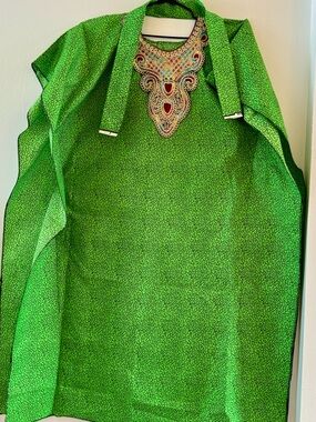 Embroidered Green Midi Dress with Decorative Neckline